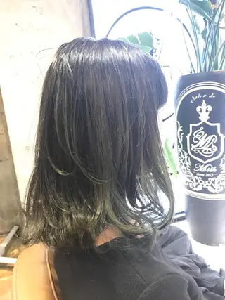 ミディアム カラー パーマ ヘアアレンジ メンズ キッズ ネイル マツエク・マツパ サロンドミルク 渋谷高比良のヘアスタイル