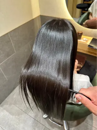 ロング カラー パーマ 色落ちまで盛れる 💟まなみのヘアスタイル