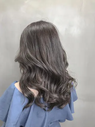 セミロング カラー 【透明感、艶髪】西村 有司のヘアスタイル