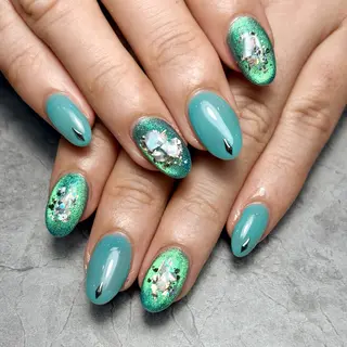 ネイル &Nail: アンドネイルコロンのネイルデザイン