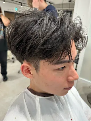 ショート メンズ 市川メンズパーマ/ 透明感カラーKaiのヘアスタイル