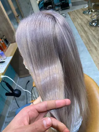 ロング カラー 🌈ブリーチ特化🌈 MINATOのヘアスタイル