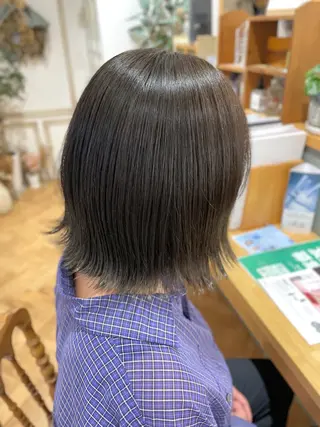 ショート 透明感カラー / merc. 澤田りんのヘアスタイル