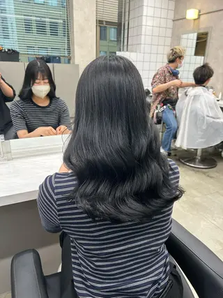 ミディアム カラー パーマ ヘアアレンジ メンズ キッズ ネイル マツエク・マツパ アイブロウ 🦋縮毛/韓国レイヤ ー/透明感カラー🦋のヘアスタイル