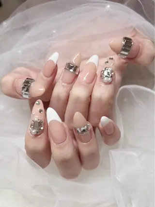 ネイル Re:eyes Chisuzuのネイルデザイン