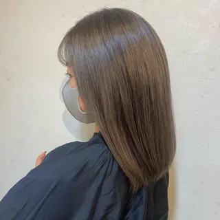 ミディアム カラー スタイリスト 林 風香のヘアスタイル