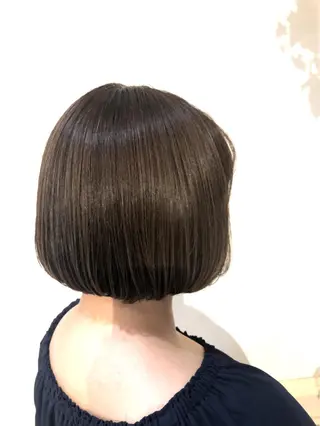 ショート カラー みうら さやかのヘアスタイル