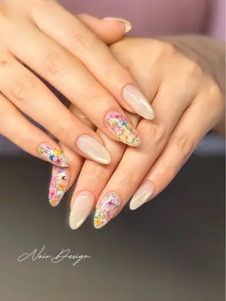 ネイル 𝓝𝓪𝓲𝓻 𝓝𝓪𝓲𝓵のネイルデザイン