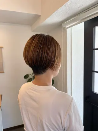 ショート 吉富 博美のヘアスタイル