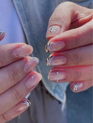 ネイル Nailsalon Santy.のネイルデザイン