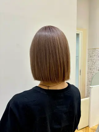 ミディアム カラー 田中 真白のヘアスタイル