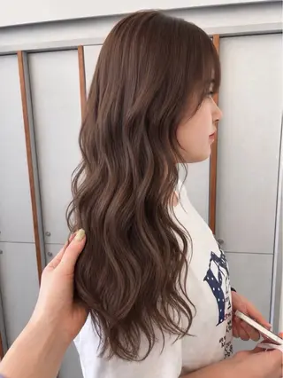 ロング カラー ブラウンカラー/ レイヤー/ ローレンのヘアスタイル