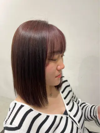 ミディアム ヤマナカ アイリのヘアスタイル