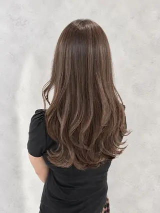 ロング カラー 🫧ツヤ髪/透明感 カラー🫧AOIのヘアスタイル
