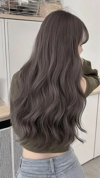 セミロング カラー ハイトーンカラー が絶対可愛い✨泰聖✨のヘアスタイル