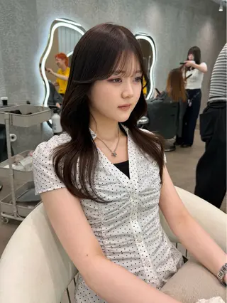 ロング ヘアアレンジ 大宮縮毛矯正🩵 レイヤー 佐藤和のヘアスタイル