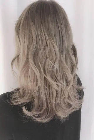 ミディアム カラー パーマ ヘアアレンジ メンズ ネイル マツエク・マツパ バレイヤージュ 藤沢 髪質改善 竹内ケンゴのヘアスタイル