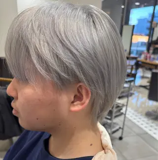 カラー 近藤 大誠のヘアスタイル
