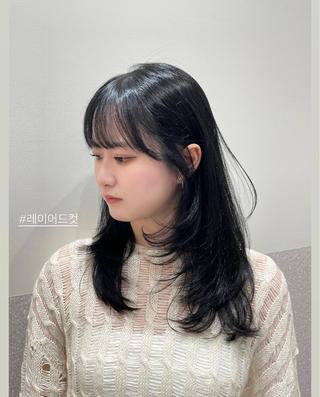 セミロング ❤︎︎韓国ヘア❤︎︎ 𝑺𝒉𝒊𝒉𝒐のヘアスタイル