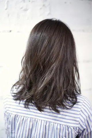 カラー 【韓国レイヤー特化 ハッシュカット】のヘアスタイル