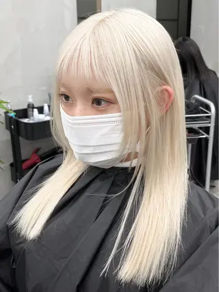 セミロング イツク ⚡️ ルーツ/ハイトーンのヘアスタイル