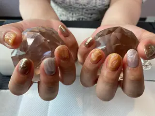 ネイル 長谷川 奈緒美のネイルデザイン