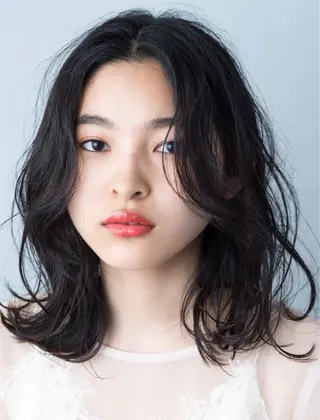 ミディアム Dayt. デイトのヘアスタイル
