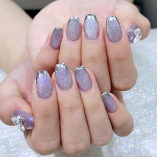 ネイル Queens テイのネイルデザイン