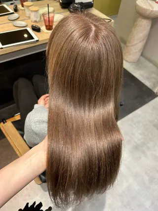 ロング カラー hubhair レイヤー/透明感のヘアスタイル
