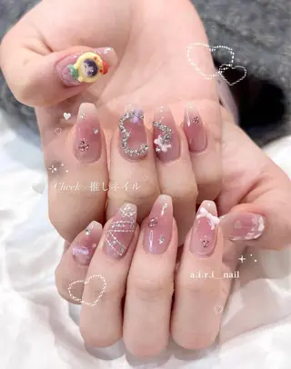 ネイル 𝗮𝗶𝗿𝗶🌙 新宿/ワンホンネイルのネイルデザイン