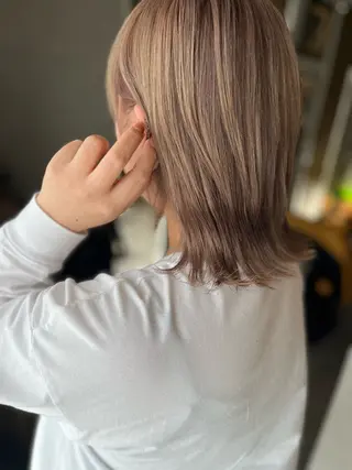 ミディアム soins de MaLilyのヘアスタイル