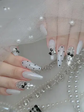 ネイル Blingg NailStudioのネイルデザイン
