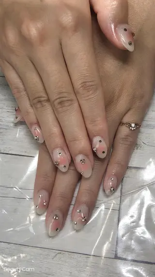 ネイル ✨アン ミユ✨のネイルデザイン