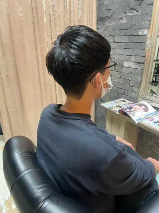 ショート 山岸 朱里のヘアスタイル