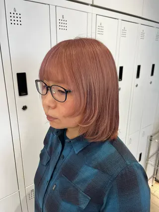 ショート カラー センターパート/カラ ーメッシュ📍ユリのヘアスタイル