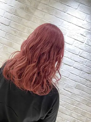 セミロング カラー 大場 友稀のヘアスタイル