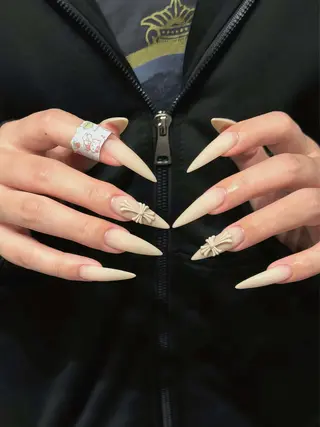 ネイル Julli NailStudioのネイルデザイン