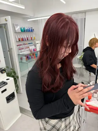 ロング カラー 顔まわりの神様✨ 透明感カラー藤嶋秀幸のヘアスタイル