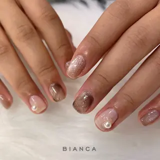 ネイル Bianca ABEのネイルデザイン