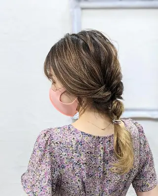 セミロング ヘアアレンジ HIKARI@ Ruheplatzのヘアスタイル