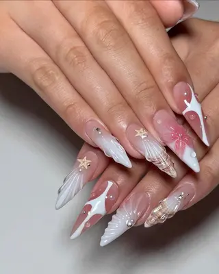 ネイル Rina Nail.Novaのネイルデザイン