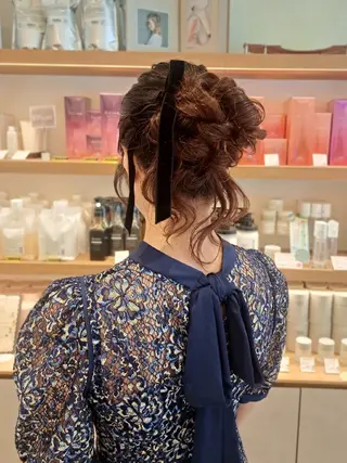ロング ヘアアレンジ MIYU/透明感 渋谷/ベージュカラーのヘアスタイル