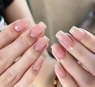 ネイル Pure&Rich Nailのネイルデザイン