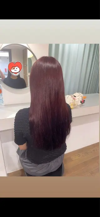 ロング カラー lutz/ MIONのヘアスタイル