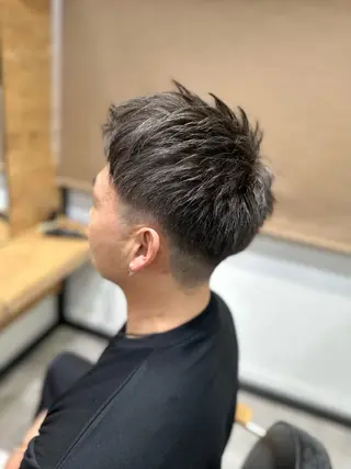 ショート coupe ciseauxのヘアスタイル