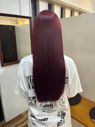 ロング ハイトーン／メンズ YANAのヘアスタイル