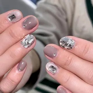 ネイル 🎀kira 長さだし💗モチ最高のネイルデザイン