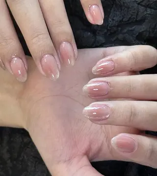 ネイル 鈴木 俊玲のネイルデザイン