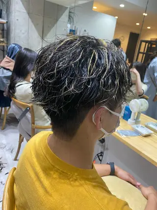 ミディアム カラー パーマ メンズ 似合う髪型見つけます AYAKAのヘアスタイル