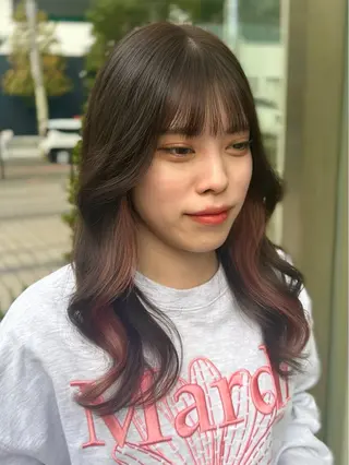 ロング カラー ミオ💎ショート 透ける暗髪のヘアスタイル